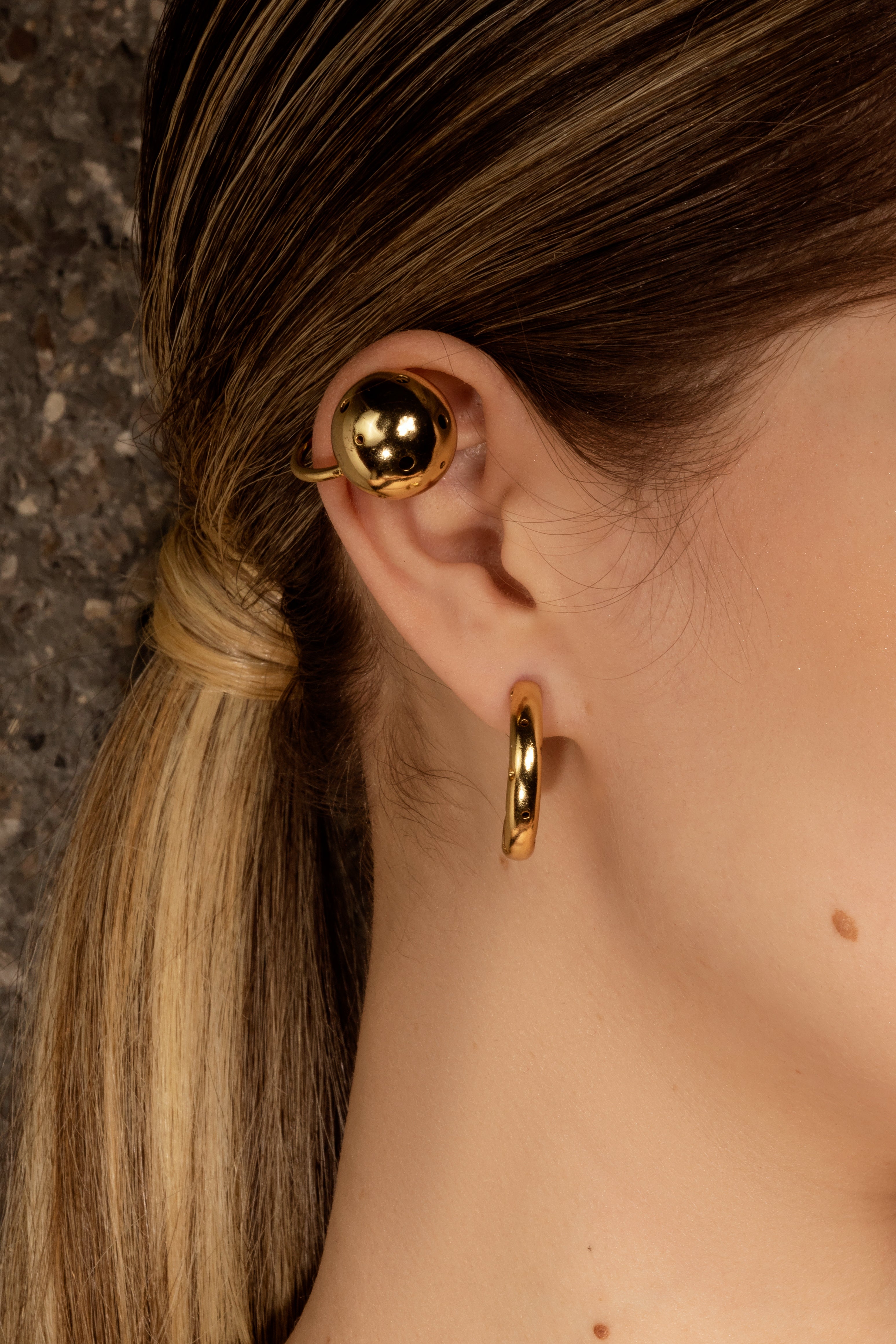 MEDIUM BUBBLE RING & EAR CUFF