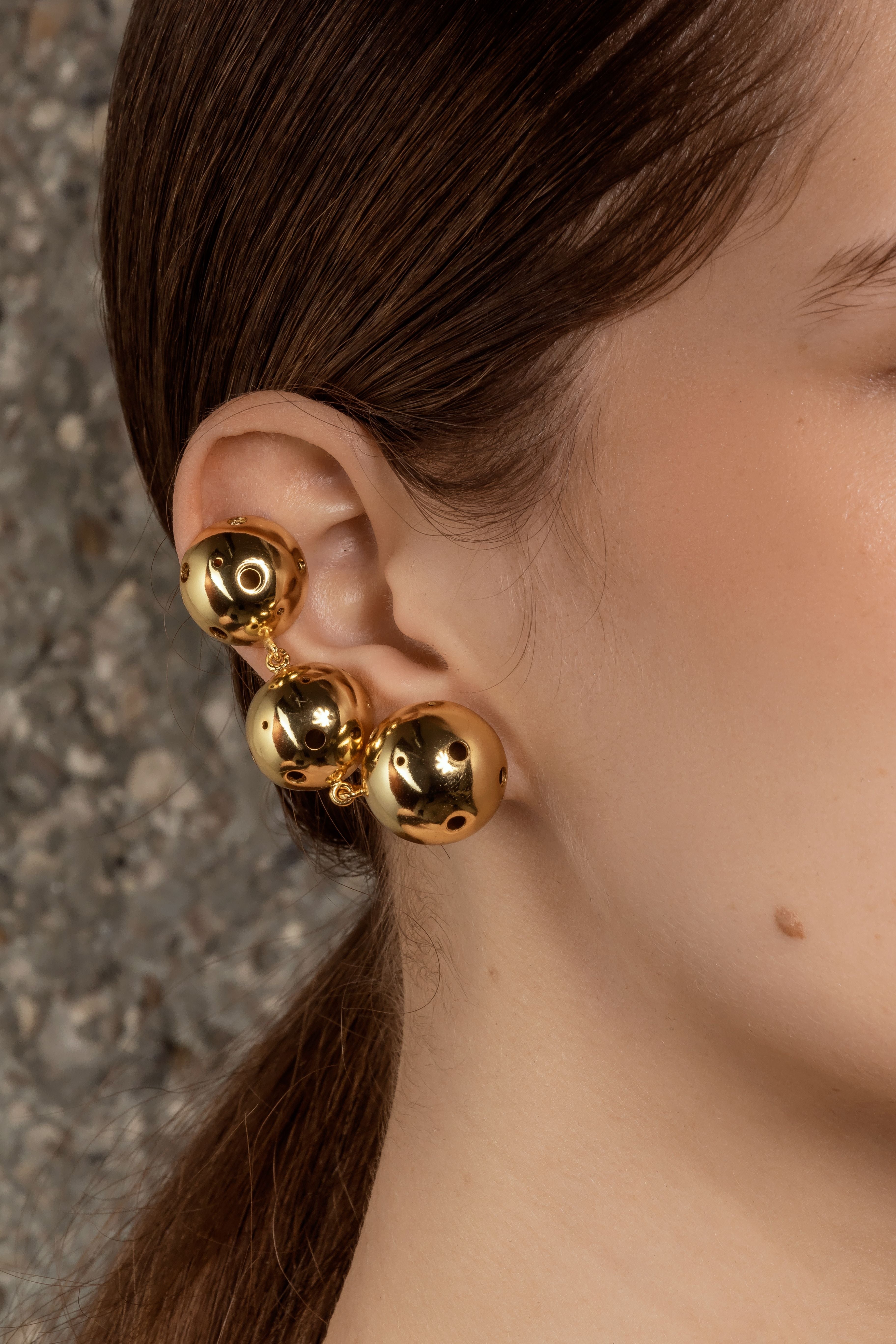 MEDIUM CHAIN EARRING