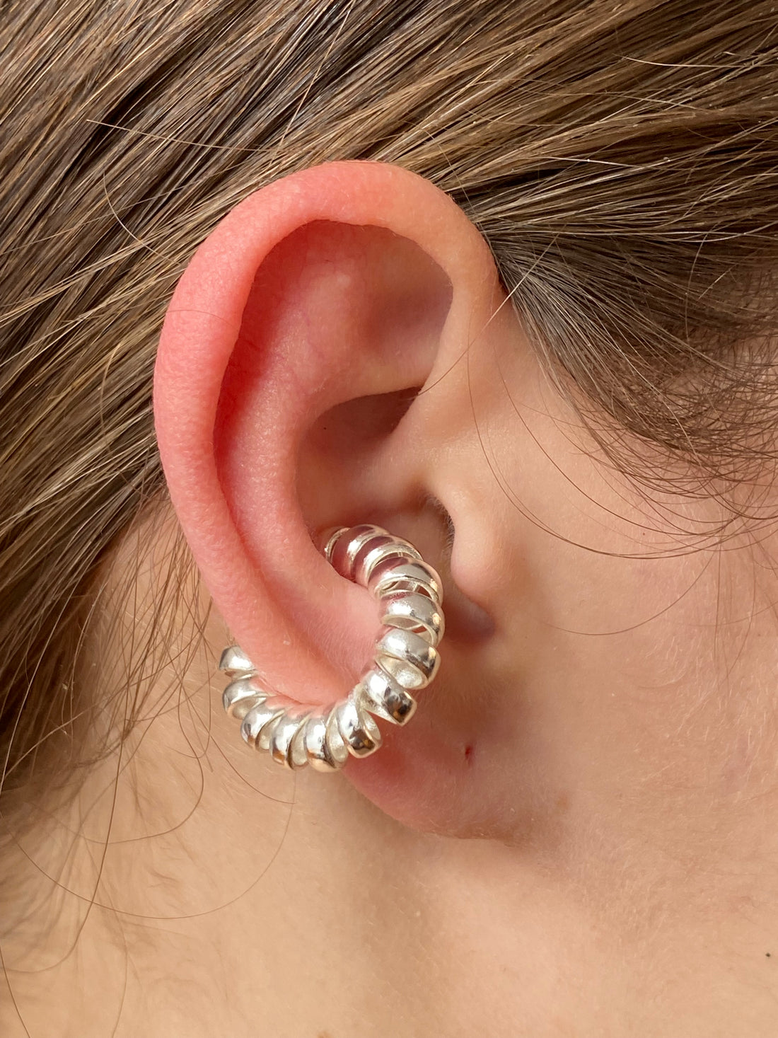 SMALL SPIRAL EARCUFF SILVER